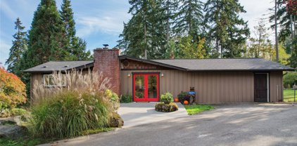 5071 New Sweden Avenue NE, Bainbridge Island