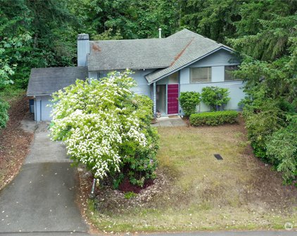 16176 SE 42nd Street, Bellevue