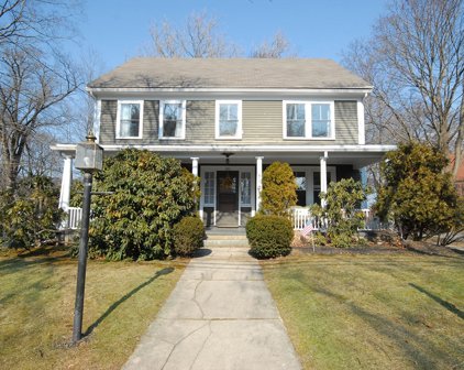 311 Lake St, Arlington