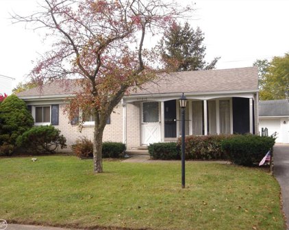 47415 Winthrop, Shelby Twp