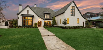 7235 Oak Alley  Drive, Colleyville