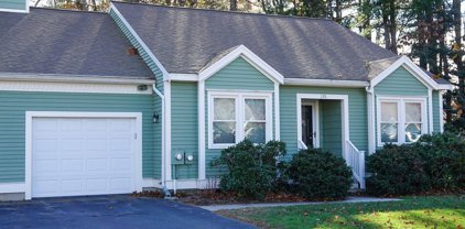 121 Stow Rd Unit 121, Boxborough