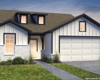2035 Newforest Peak, New Braunfels