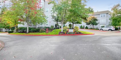 22535 SE Highland Circle Unit #106, Issaquah