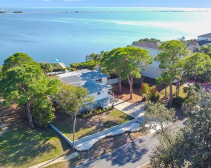 1657 Sea Breeze Drive, Tarpon Springs