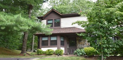 19 Village Lane Unit #19, Woodbury