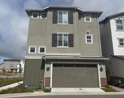 9386 Enterprise DR, Newark