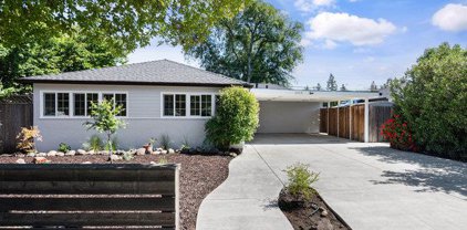 2415 Carolina AVE, Redwood City
