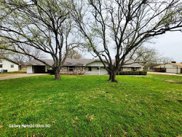 107 Towne West  Drive, Lorena image
