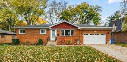 9 Hatlen Avenue, Mount Prospect