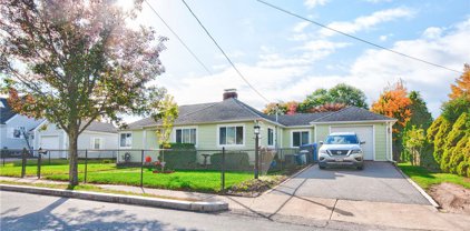 55 CityView Avenue, East Providence