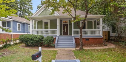 861 White Sw Street, Atlanta