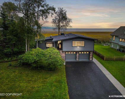 360 Oceanview Drive, Anchorage
