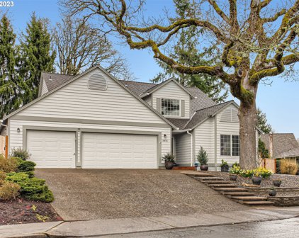 1811 BARNES CIR, West Linn