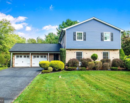 2901 Rolling Green Dr, Churchville