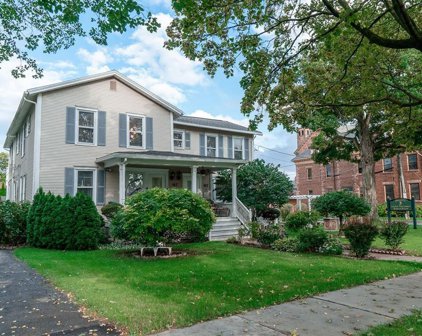 107-109 N Main Street, Canandaigua-City