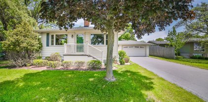 1901 West River  Road, Grand Island-144600