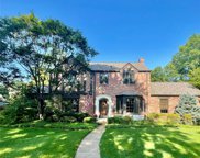 39 York  Drive, Brentwood image