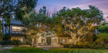 362  Copa De Oro Rd, Los Angeles