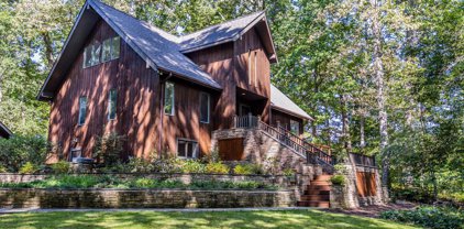 640 Pinewood Dr, Annapolis