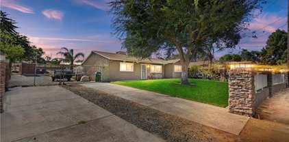 2555 Valley View Avenue, Norco