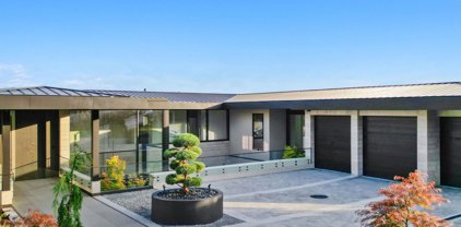 770 Greenwood Road, West Vancouver