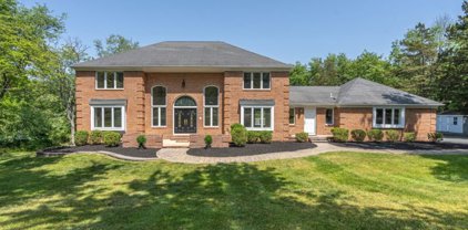 6 Fairfax Ct, Raritan Twp.