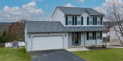 311 Kormit Dr, Red Lion