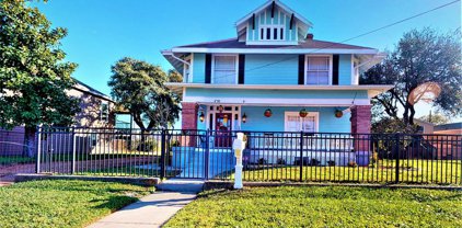 4511 Avenue K, Galveston