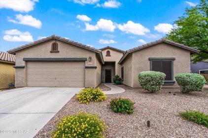 10616 E Oakbrook, Tucson