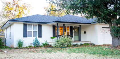 1912 Brighton Avenue, The Village
