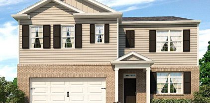 8282 Castleton Drive, Fairburn