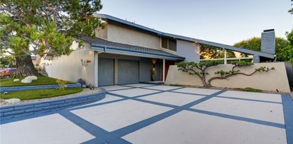 16940 Edgewater Lane, Huntington Beach