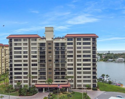 736 Island Way Unit 102, Clearwater