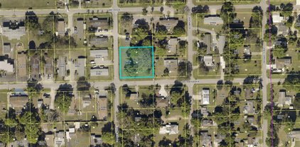 679 Fairview Avenue, Fort Myers