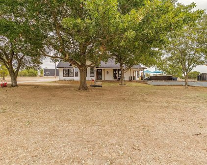 6916 Lonesome  Road, Godley