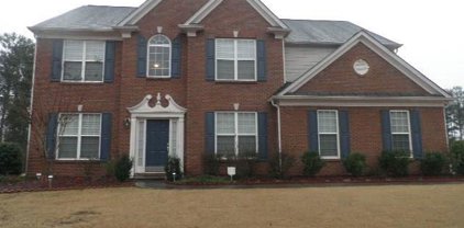 617 Twickenham Court, Suwanee