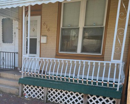 616 N 11th St, Reading