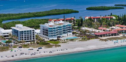 4651 Gulf Of Mexico Drive Unit 303, Longboat Key