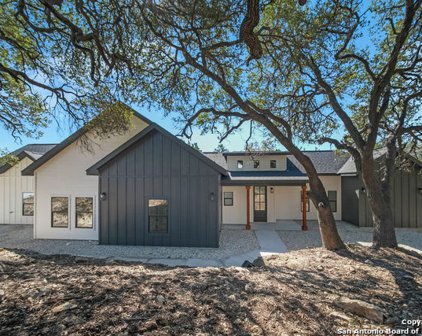 240 Colt Dylan Dr, Canyon Lake