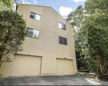 87 Meeting House Path Unit 87, Ashland