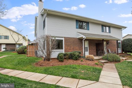 9007 Sandalwood Dr Unit #B, Manassas