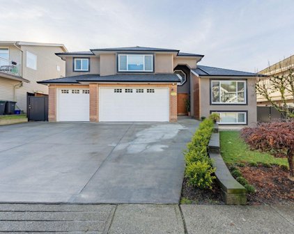 630 Nicola Avenue, Coquitlam
