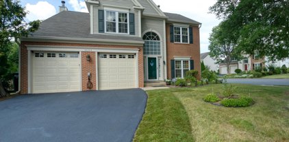 46554 Cedarhurst Dr, Sterling