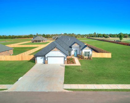 117 W Duane Drive, Mustang