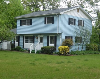 13455 Millwood Dr, Woodbridge