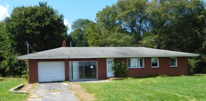 1102 Goldsboro Rd, Barclay