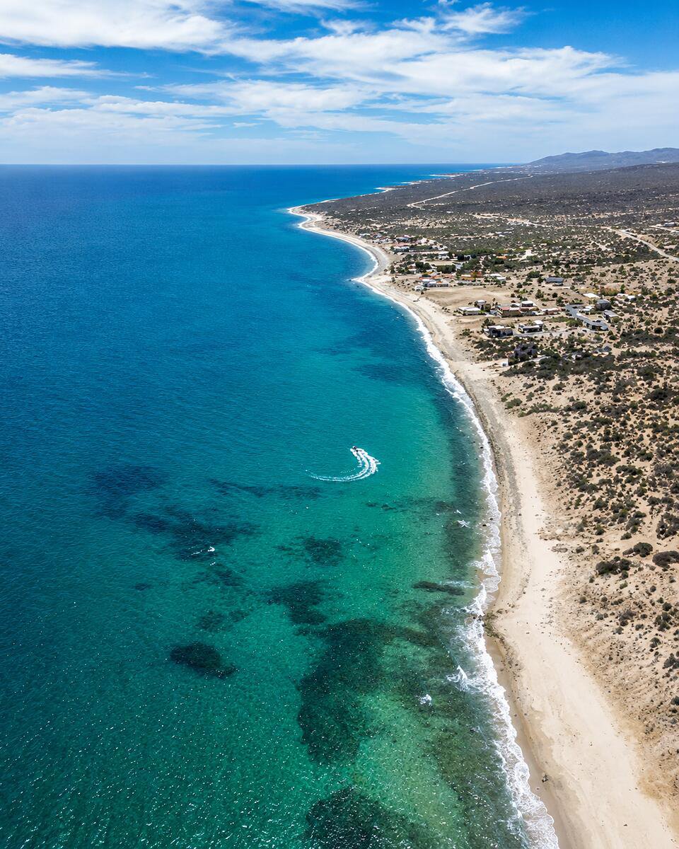 homesandlandofbaja.realgeeks.com
