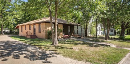 716 Moore, Lufkin
