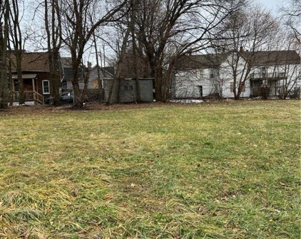 228 High  Street, Buffalo City-140200